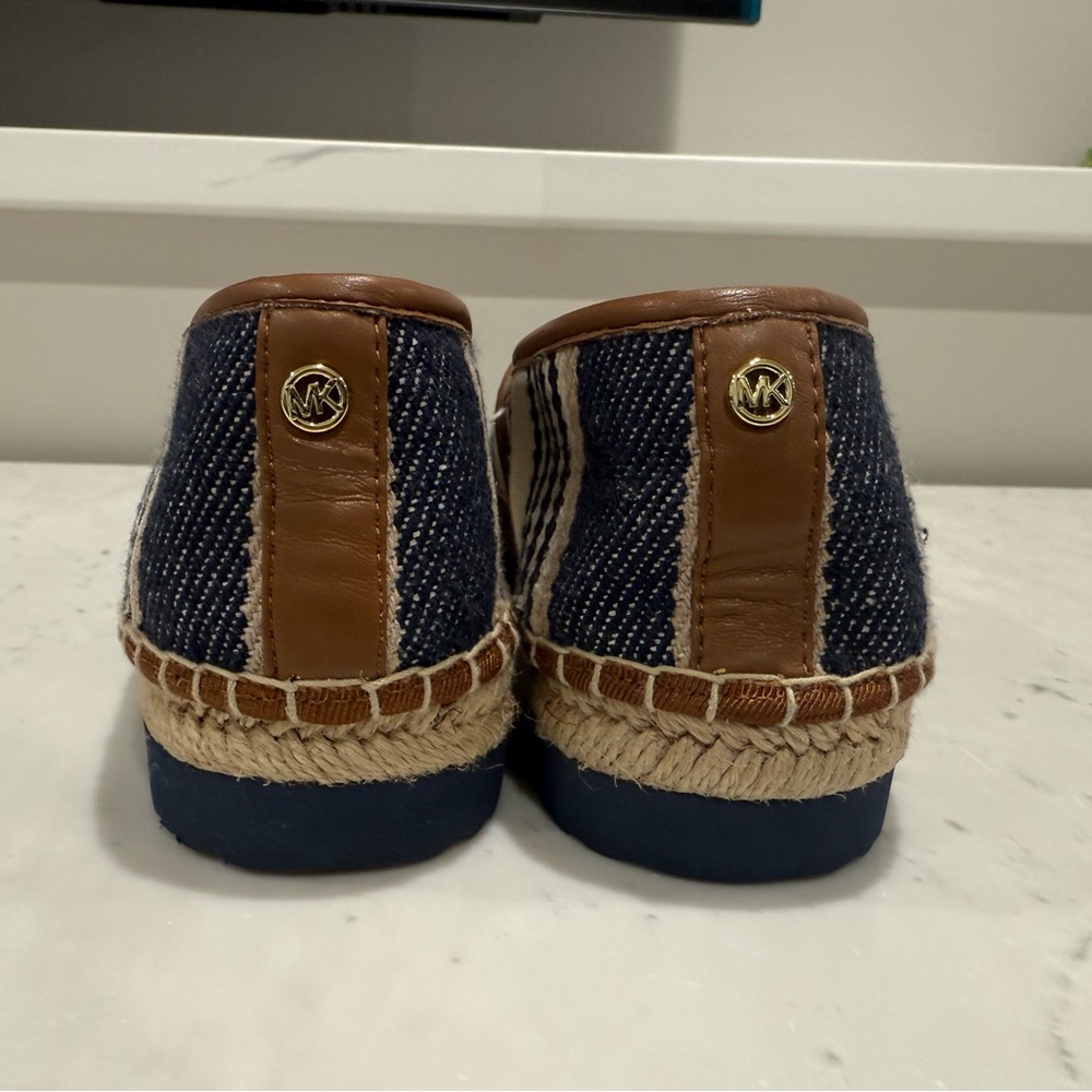 Michael Kors Blue and Cream Loafers Slip-Ons New Never Worn w/out Box - Picture 6 of 7